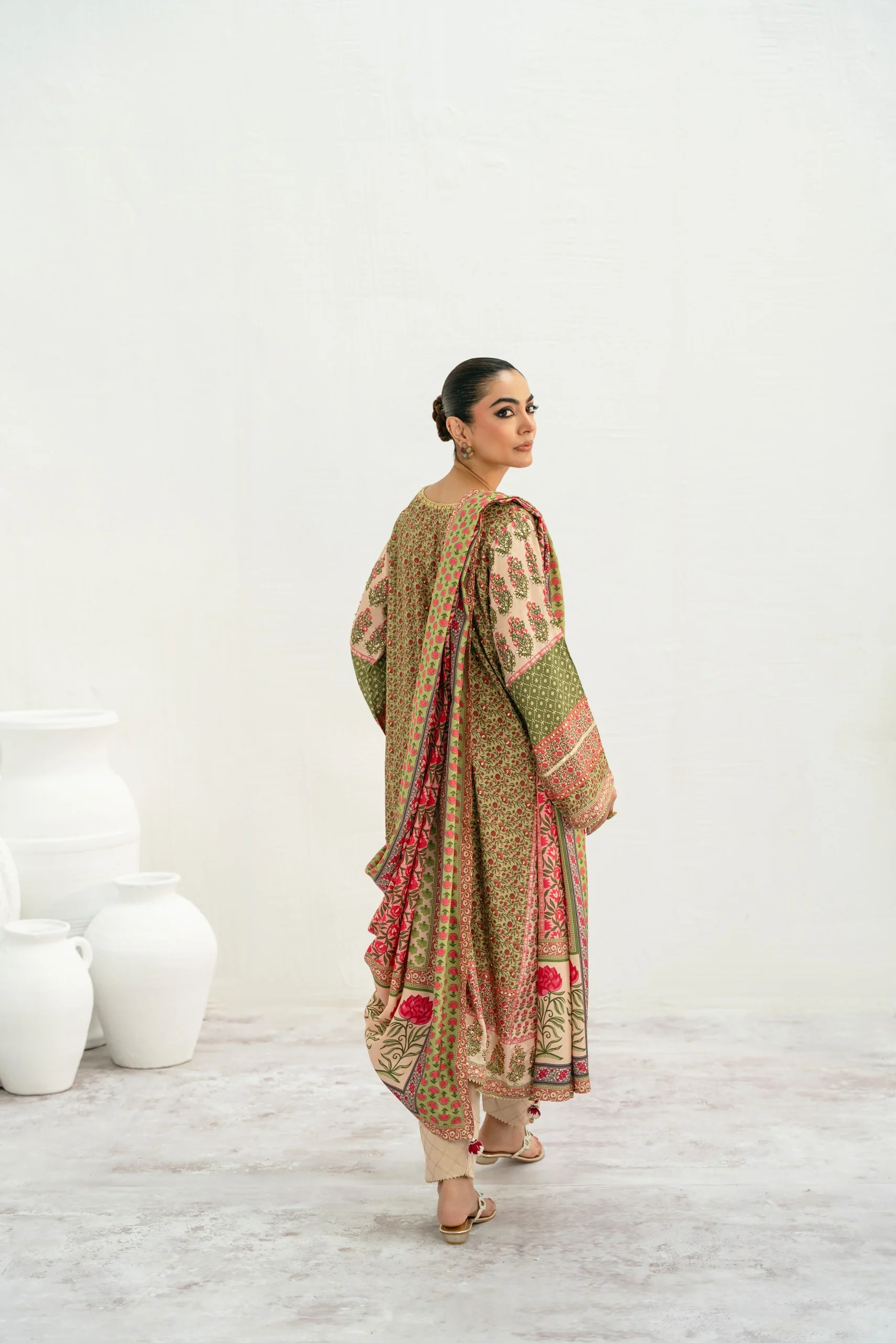 Zarinay - Image 6