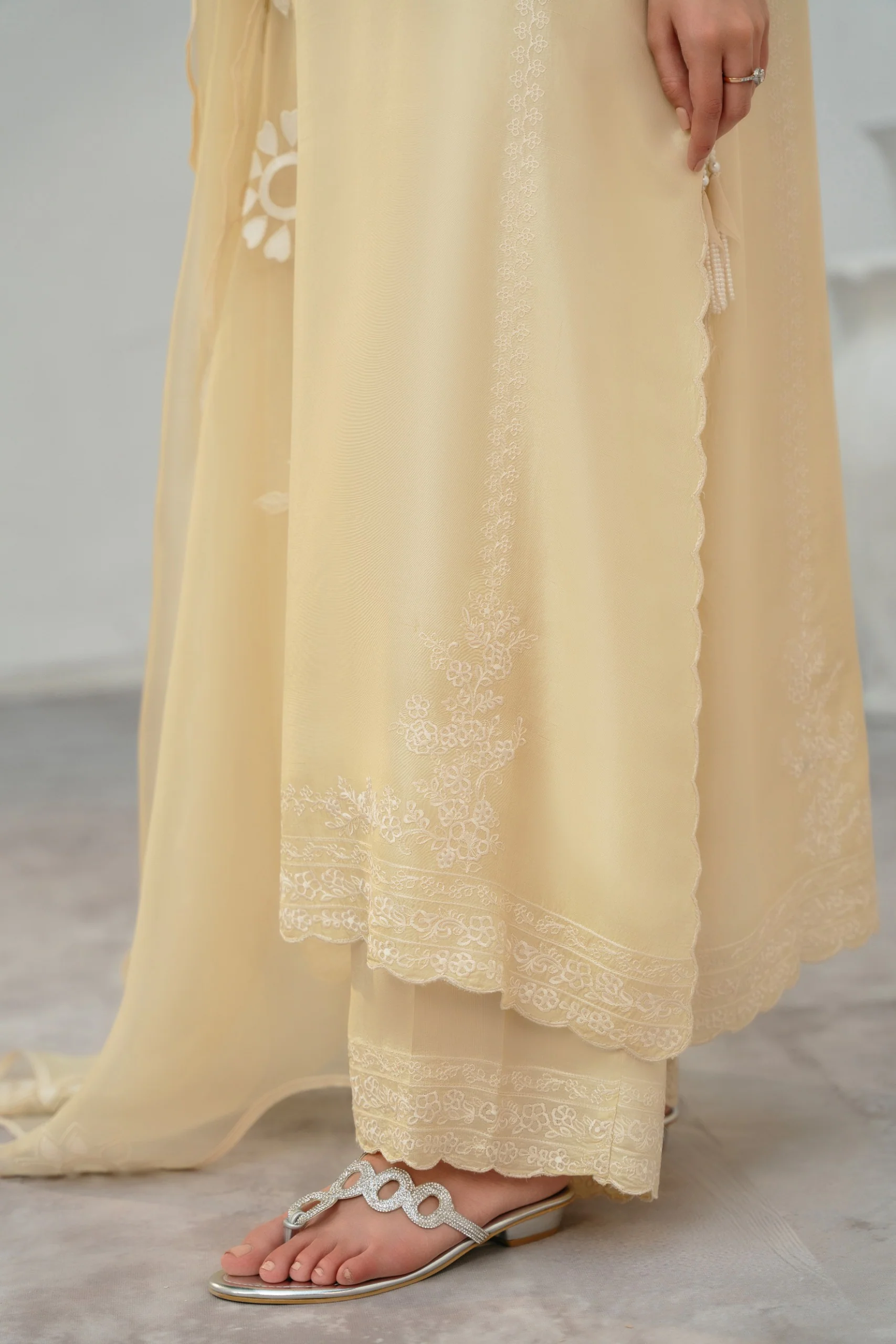 Zohreh - Image 5